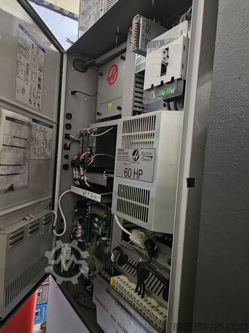 Centro de maquinação vertical Haas VF-3YT/50