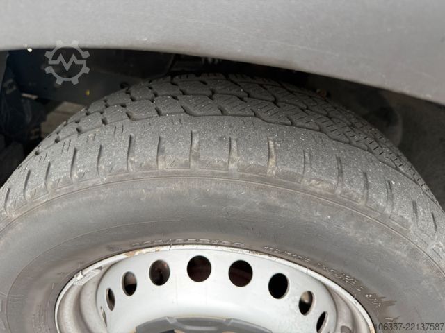 รถตู้หลังคาสูง IVECO Daily 35S16V Klima, PDC,Tacho, AHK, RD 3520mm