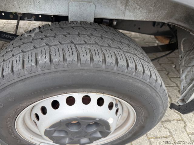 รถตู้หลังคาสูง IVECO Daily 35S16V Klima, PDC,Tacho, AHK, RD 3520mm