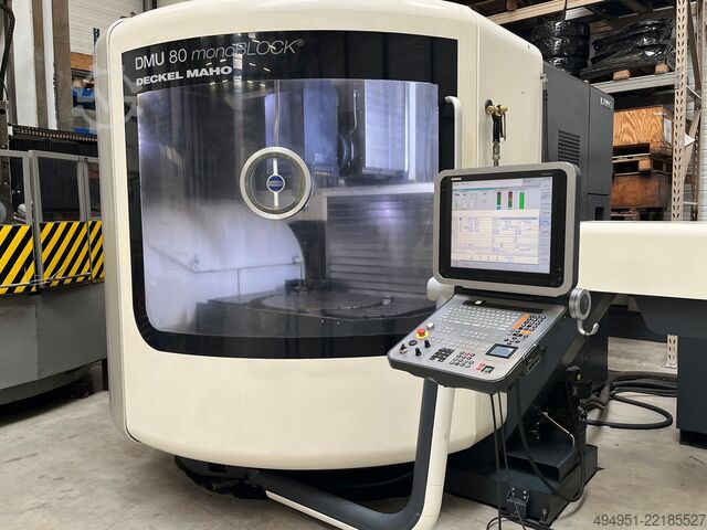 Centro de usinagem de 5 eixos DMG MORI DMU 80 Monoblock