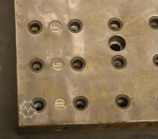 Placa de sujeción con taladro roscado Stahl 450/400/H50 mm