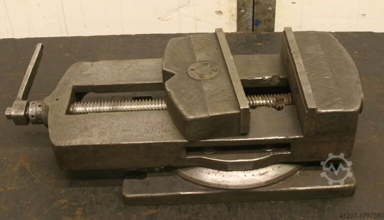 Stahl Spannweite 300 mm