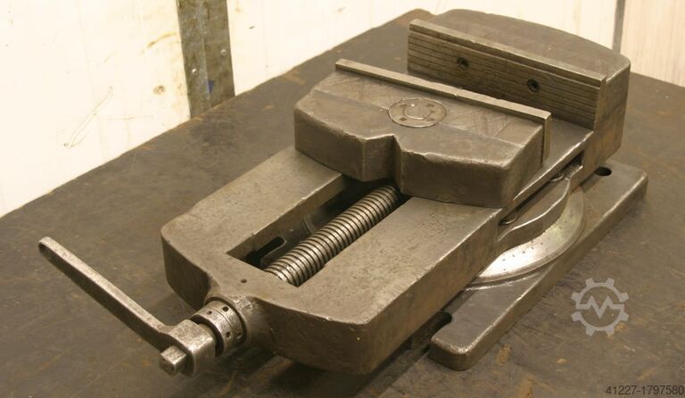 Stahl Spannweite 300 mm