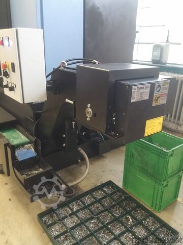 CNC torna tezgahı DOOSAN LYNX 220LSY