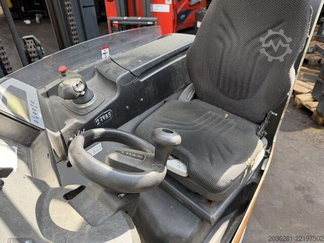 Regalni viličar Still FM-X17