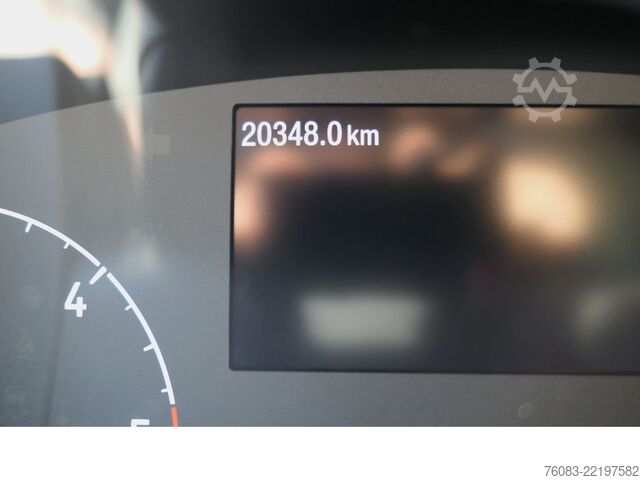 Furgoneta de caja alta FORD Transit 350 L3H2 Klima Kamera Navi