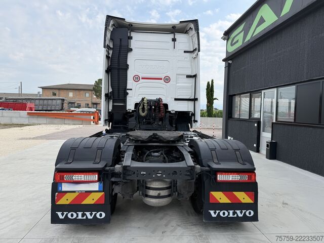 Unit traktor standar Volvo FH500 Globetrotter Retarder VEB-Plus