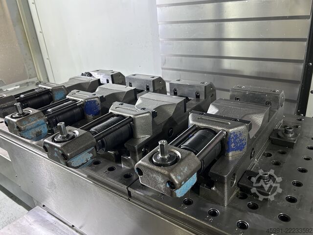 Centro de mecanizado vertical HAAS VF-4SS vertical machining center