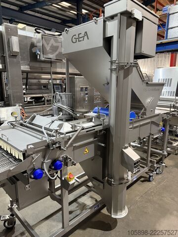 2021/2 Linha de formação, cobertura e fritura de 600 mm. GEA Various