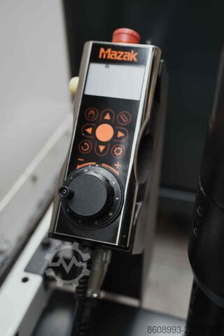 Centro de maquinação vertical MAZAK VCN 530 C SmoothG
