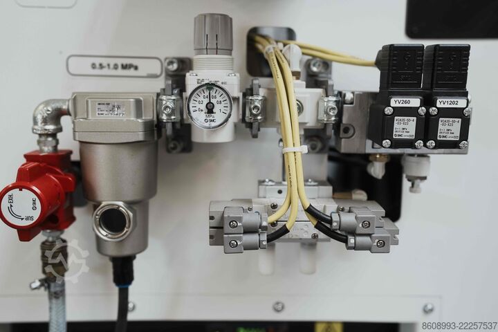 Centro de maquinação vertical MAZAK VCN 530 C SmoothG