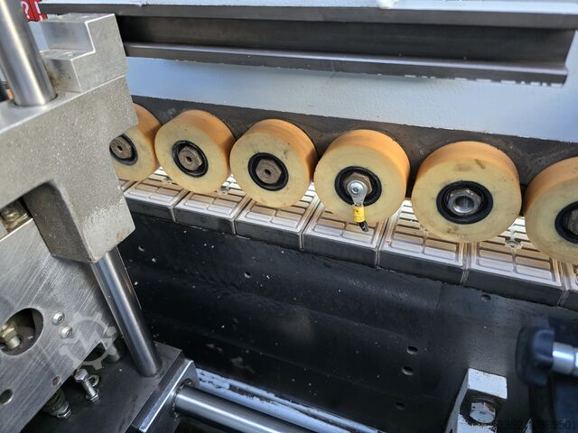 Stroj za robno lepljenje Brandt Highflex 1440