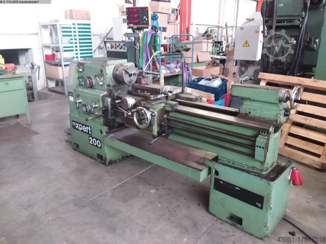 Drehmaschine-konventionell-elektronisch CMT Expert 200