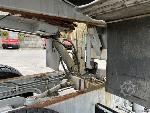 Systém BDF Terberg YT 180 / BDF Umsetzer / Wechselhubwagen / Termi...