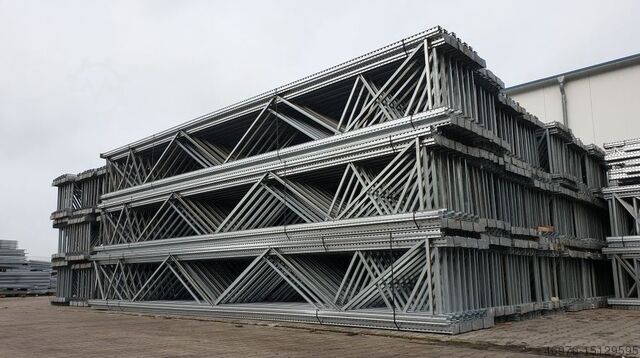Korkeahyllyvarasto kuormalavahyllystö hyllystöt SSI Schäfer PR600 / St. 8.000x1050 mm / Tr. 2.900 mm / 15,10 lfm.