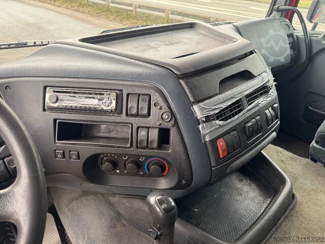 แชสซีพร้อมห้องโดยสารคนขับ DAF XF 95.380 Euro 3 Handgeschakeld