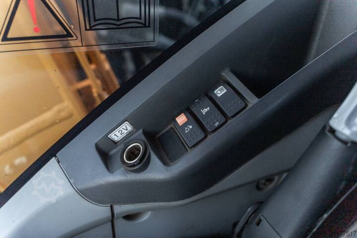 Excavadora sobre orugas CASE CX 145 D SR