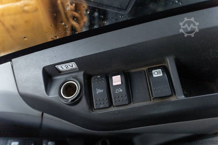 Excavadora sobre orugas CASE CX 145 D SR