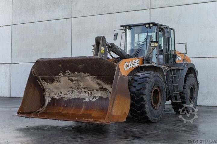 Cargador CASE 1121 G Evolution