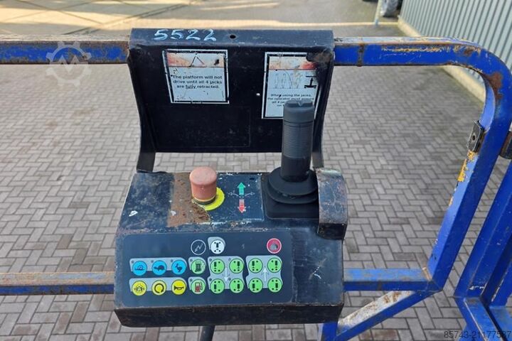 Škarjasto dvigalo Haulotte H15SX As-Is, Diesel, 4x4 Drive 15 Working Height,