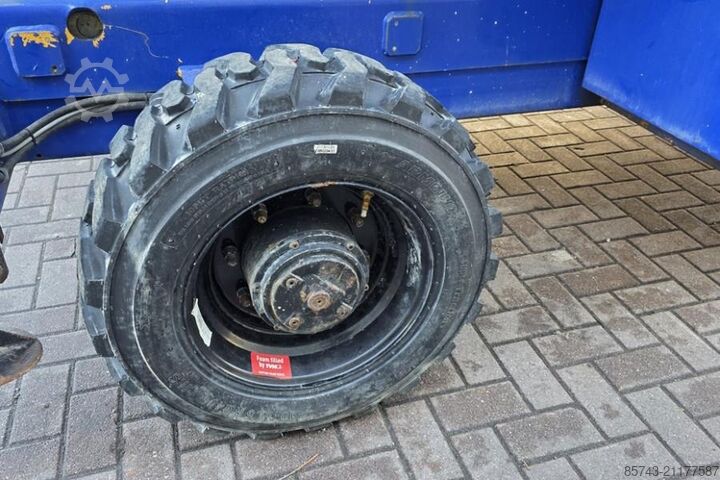 Škarjasto dvigalo Haulotte H15SX As-Is, Diesel, 4x4 Drive 15 Working Height,