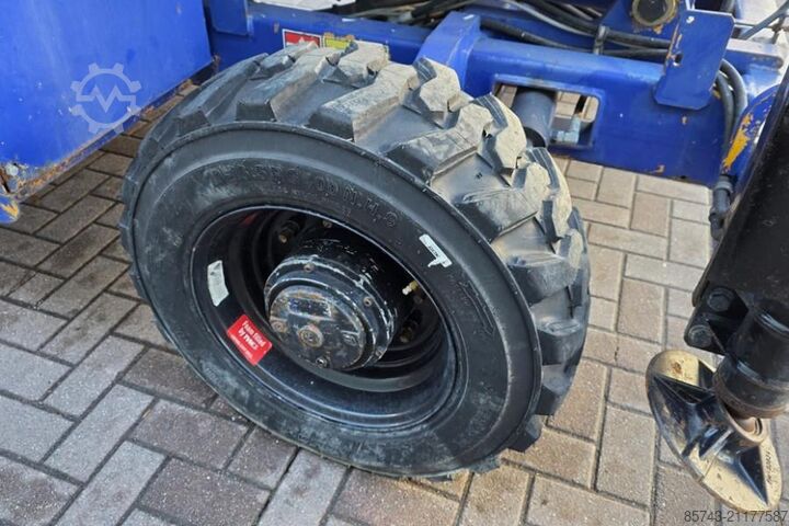 Škarjasto dvigalo Haulotte H15SX As-Is, Diesel, 4x4 Drive 15 Working Height,