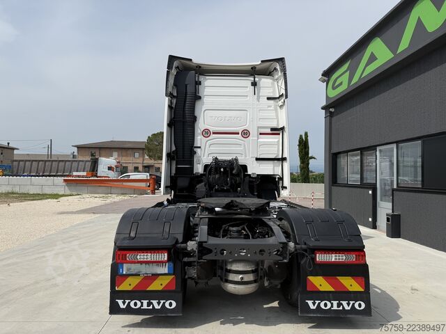  Volvo FH13.500 Globetrotter I-Save VEB-Plus
