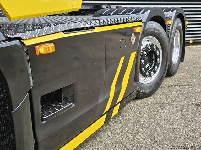  Scania S660 V8 6x2/4 / FULL AIR / RETARDER / SHOW / 23...