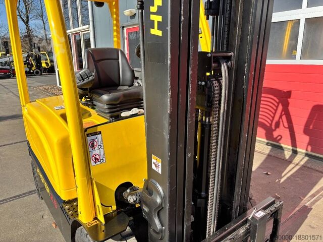 Šakinis krautuvas Hyster J 2.5 XN 2500kg E- heftruck