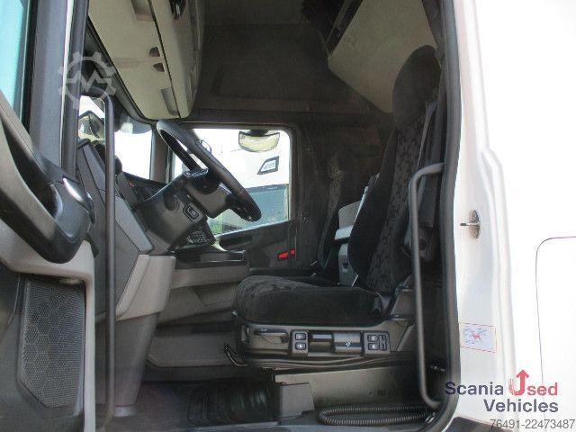 Ledusskapja kravas automašīna Scania R 450 B6x2*4NB Kühlkoffer-Durchladezug mit Lbw.