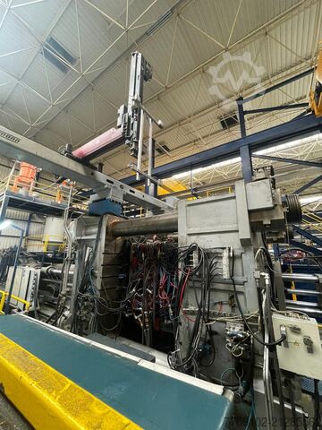 Enjeksiyon kalıplama makinesi REAL PRESS RP 4000 T