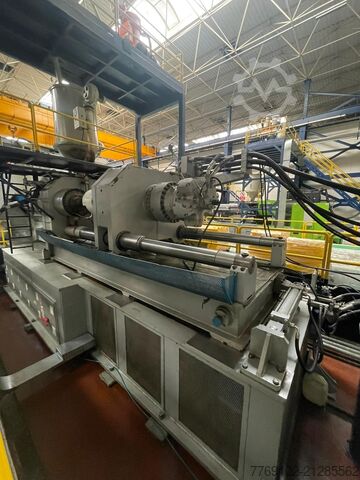 Enjeksiyon kalıplama makinesi REAL PRESS RP 4000 T