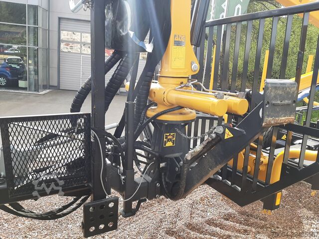 Baļķvedēja piekabe Uniforest Rückehänger Uniforst 6.34 mit Kran