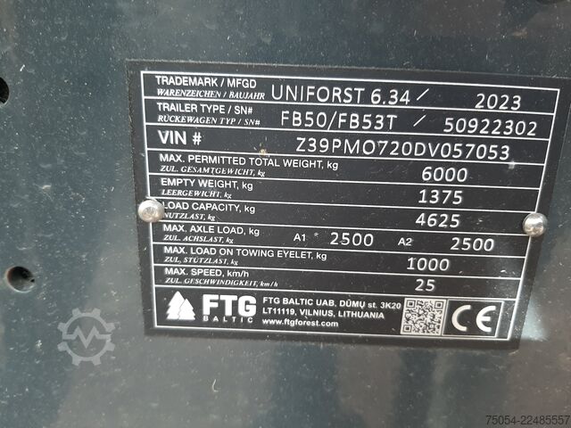 Baļķvedēja piekabe Uniforest Rückehänger Uniforst 6.34 mit Kran