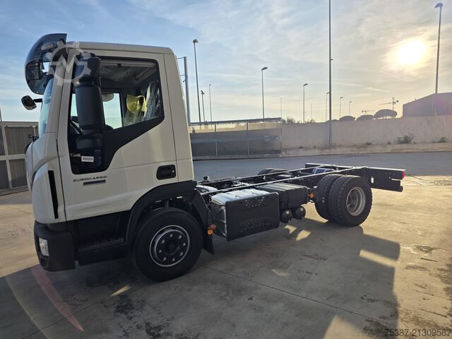 шаси на камион IVECO 120EL25K