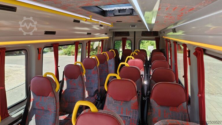 Mikroautobuss MERCEDES-BENZ 517 Sprinter GSR 3 Automatik 22 SS Lagerfahrzeug