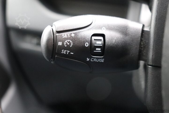 Furgonetă Peugeot Expert 1.5 BlueHDI L2 EURO 6 - Airco - Navi - C...
