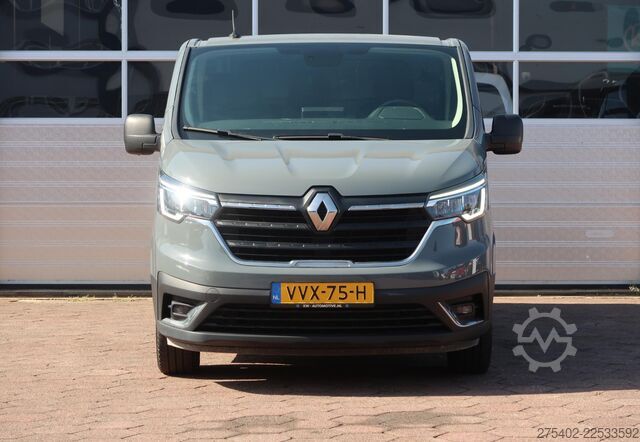 Комби с висок покрив Renault Trafic 2.0 Blue dCi 150 L2H1 AUT/ NAVI/ CRUISE/...