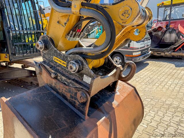 Beltegraver Caterpillar 323FL Kettenbagger OQ70/75 vollhydr.