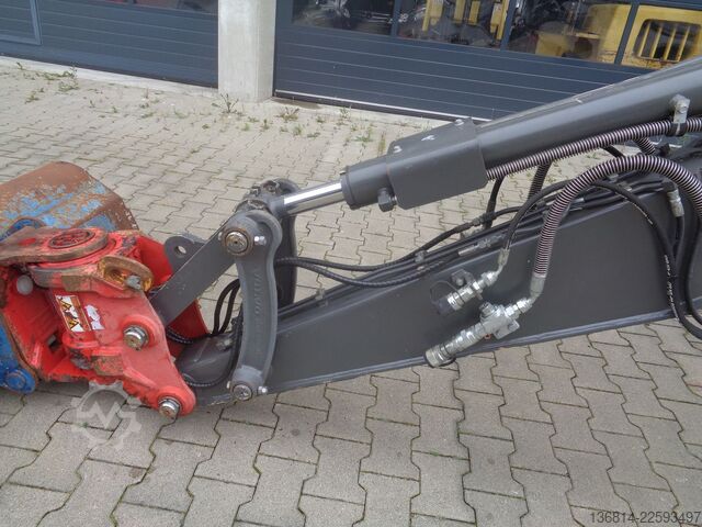 بیل مکانیکی چرخدار VOLVO EW60E Powertilt HS03 + Löffelpaket Klima