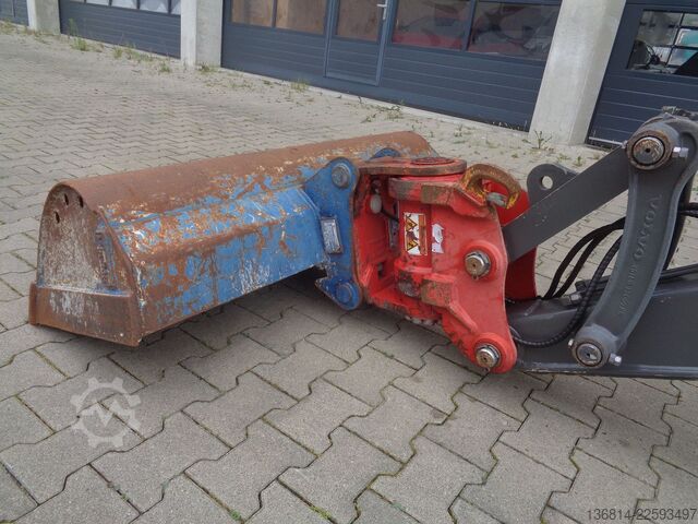 بیل مکانیکی چرخدار VOLVO EW60E Powertilt HS03 + Löffelpaket Klima