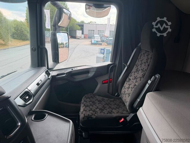 Camion de materiale periculoase SCANIA S450 ADR EXII/ EXIII Retarder ACC 2Tanks PTO