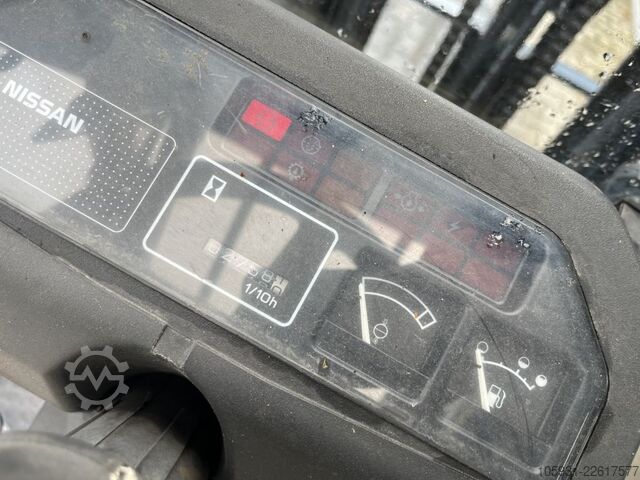 液化石油气叉车 Nissan PJ01A15U