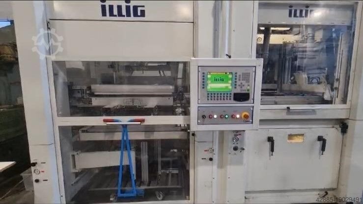 Máquina termoformadora Illig UA 101 L mit VHZ