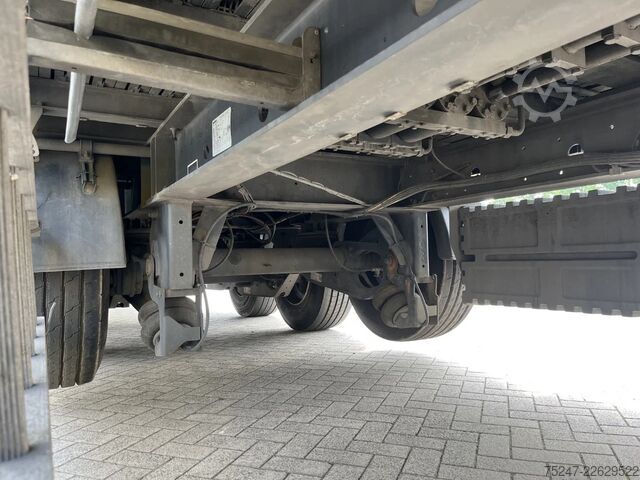 Piso móvil Knapen Trailers K200 K200 - 92m3 Liftas SAF Floor 10mm