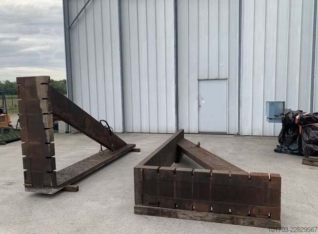  Equerres de bridage en fonte 4000 x 2000 x 575 mm