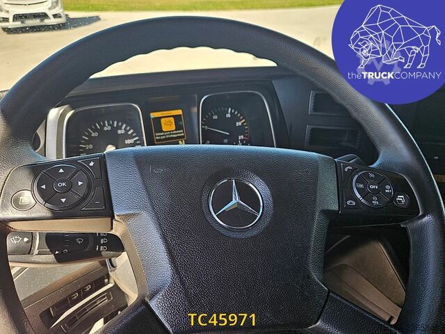 Розсувний тент Mercedes-Benz Actros 2548