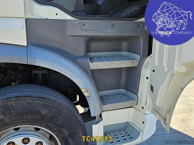 Chasis con cabina DAF XF 440