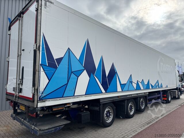Kyld/fryst transport schmitz cargobull SCB*S3B Lift- & Steeraxle, Thermo-King SMX, Tai...