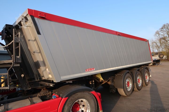 Tippsemitrailer KEMPF SKM 35/3 AK Alukastenmulde